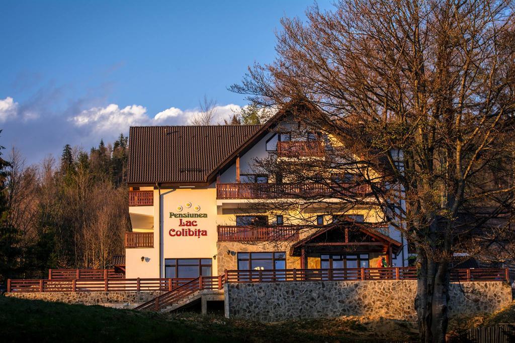 Pensiunea Lac Colibiţa Exteriör bild